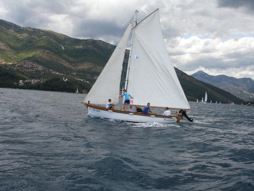 Apartment Dakic Herceg Novi Bagian luar foto
