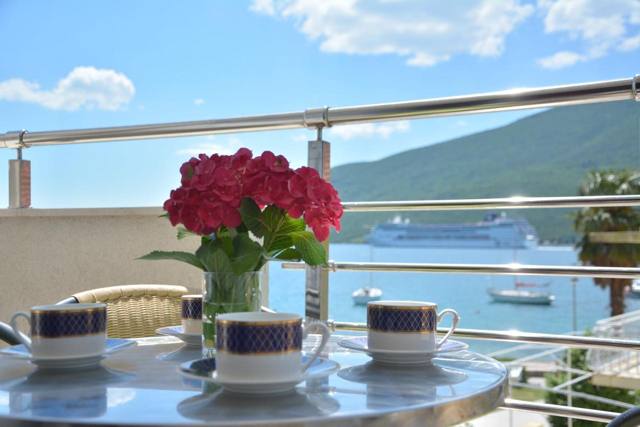 Apartment Dakic Herceg Novi Bagian luar foto