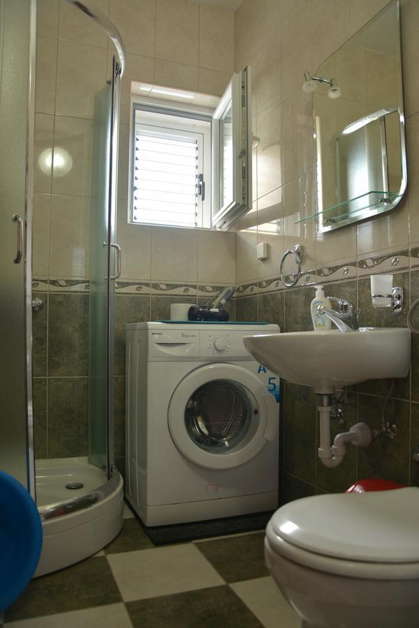 Apartment Dakic Herceg Novi Bagian luar foto